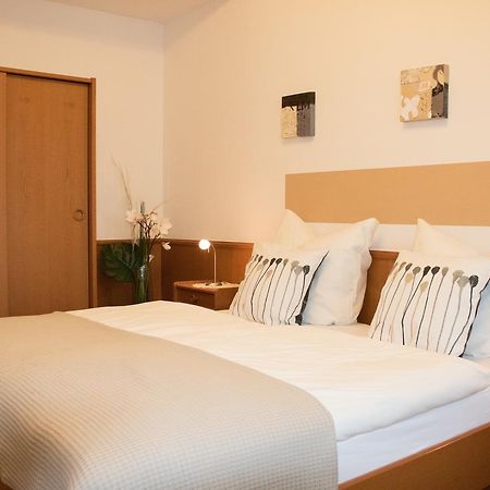 Stadthotel Russelsheim Kültér fotó
