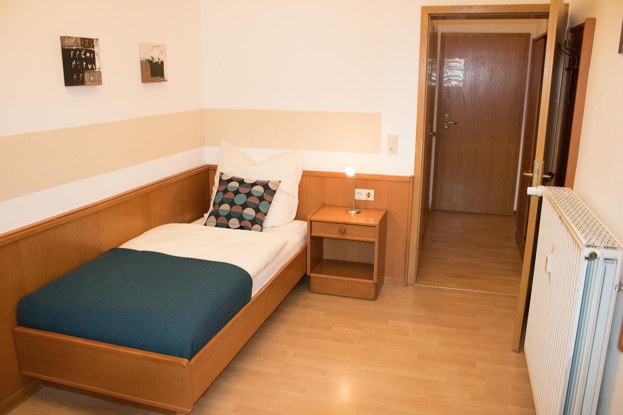 Stadthotel Russelsheim Kültér fotó