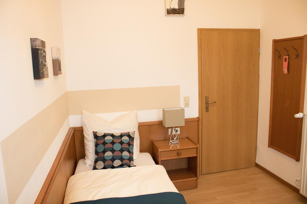 Stadthotel Russelsheim Kültér fotó