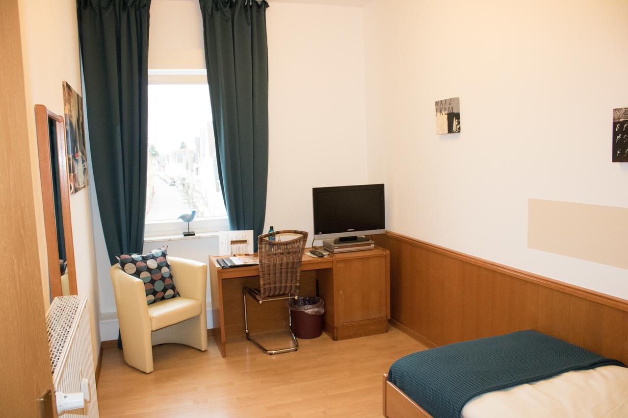 Stadthotel Russelsheim Kültér fotó